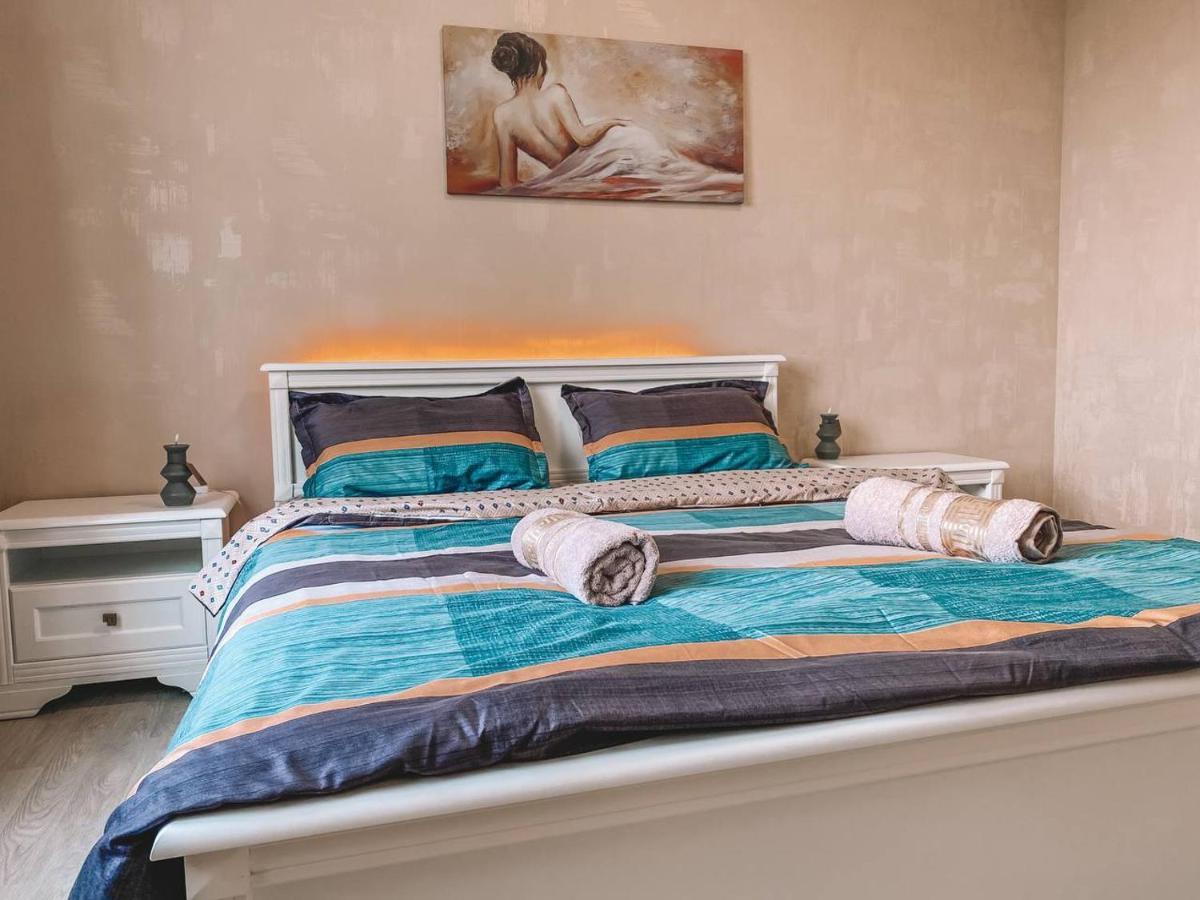 Luxury Sky Apartment Kişinev Dış mekan fotoğraf